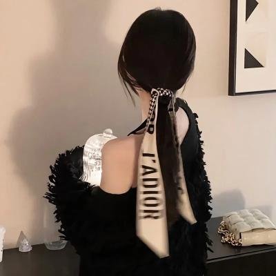 开局：丈夫把我锁在了海底牢笼